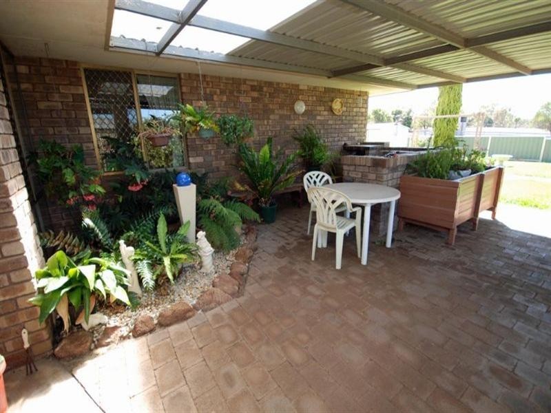 43 Narrakine Road, Narrogin WA 6312