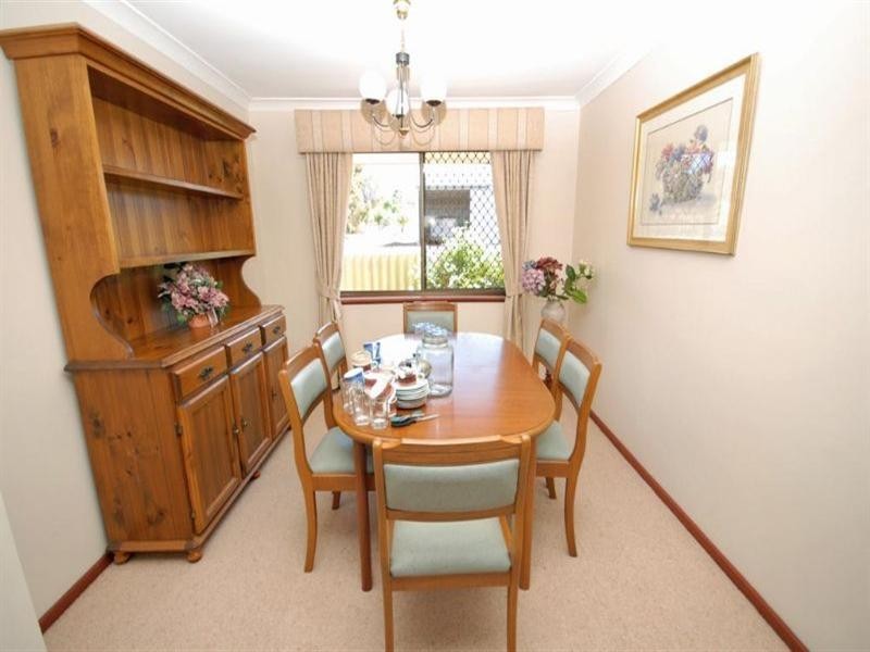 43 Narrakine Road, Narrogin WA 6312