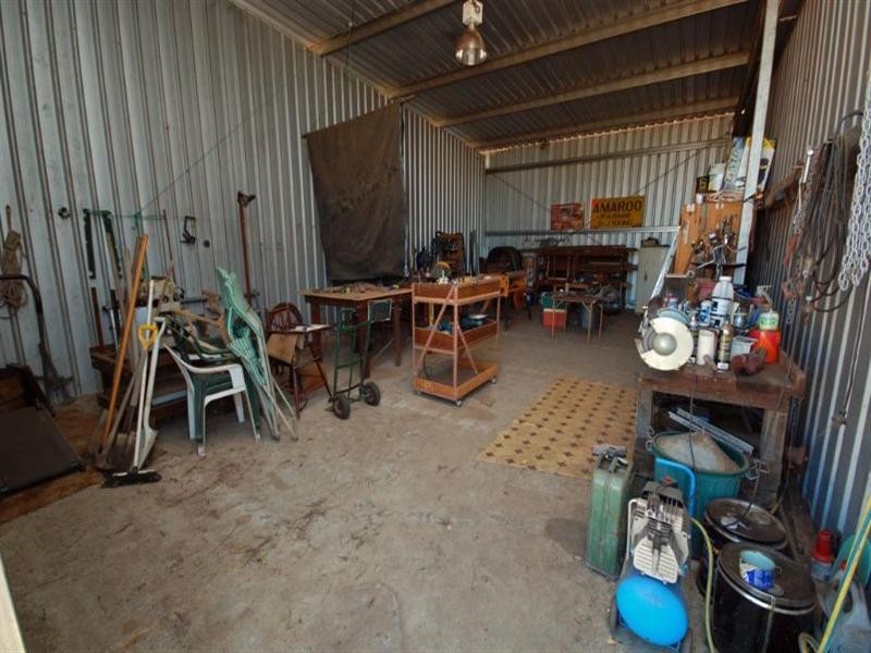 43 Narrakine Road, Narrogin WA 6312