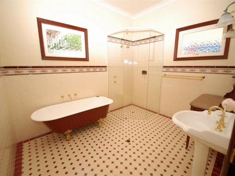 8 Falcon Street, Narrogin WA 6312