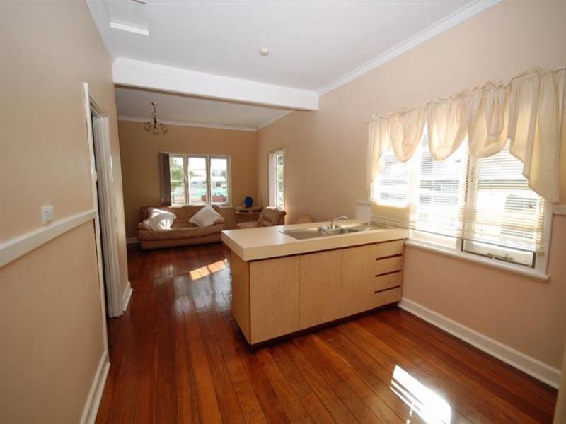 53 Clayton Road, Narrogin WA 6312