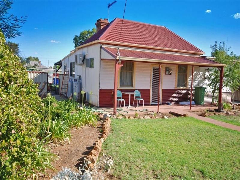 18 Northwood Street, Narrogin WA 6312