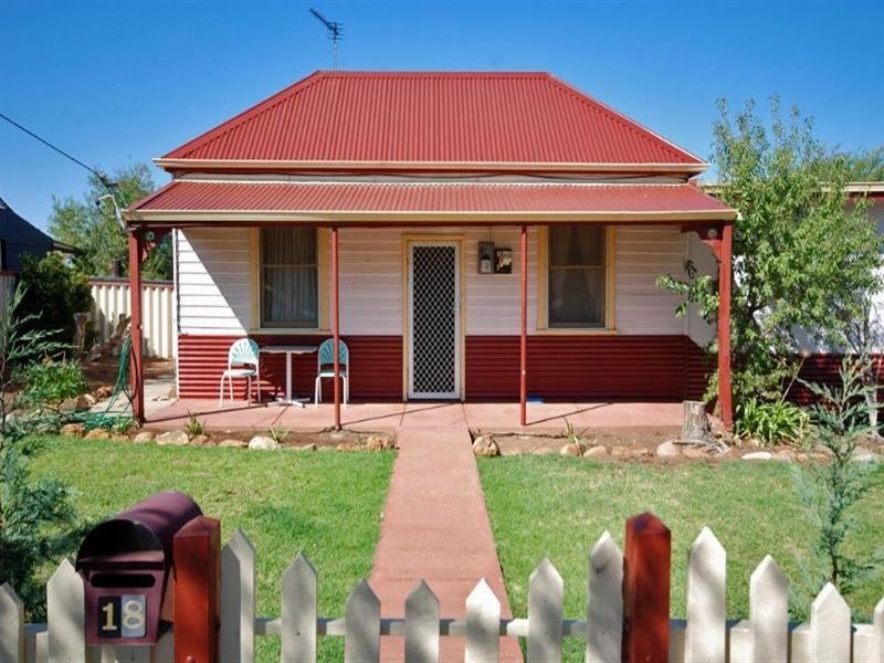 18 Northwood Street, Narrogin WA 6312