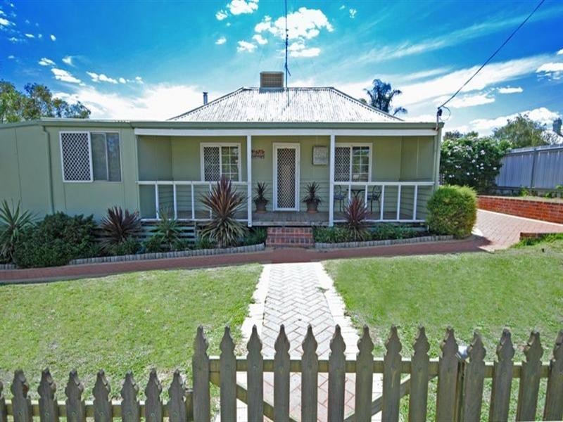 1 Martin Street, Narrogin WA 6312