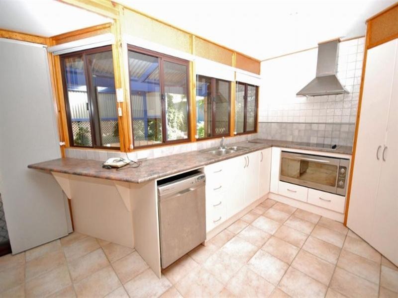 182 Narrakine Road, Narrogin WA 6312