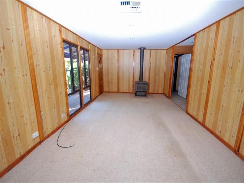 182 Narrakine Road, Narrogin WA 6312