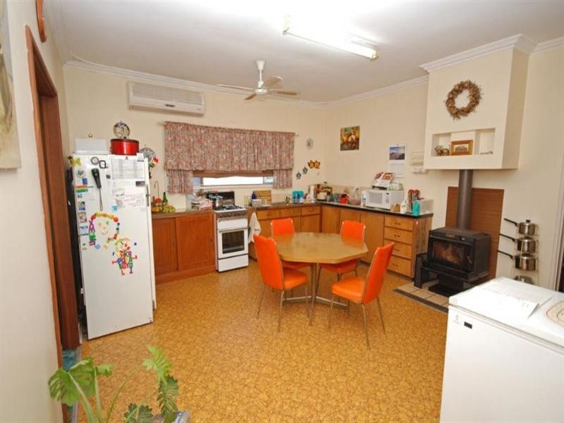 33 Doney Street, Narrogin WA 6312