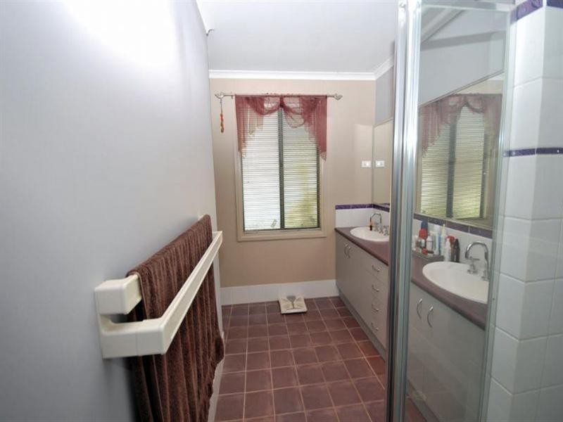 25 Hansard Street, Narrogin WA 6312