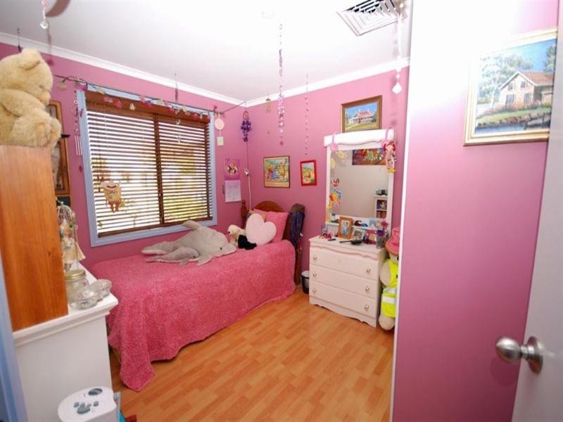 25 Hansard Street, Narrogin WA 6312