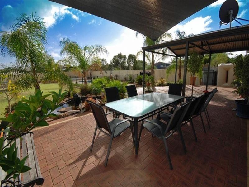 25 Hansard Street, Narrogin WA 6312