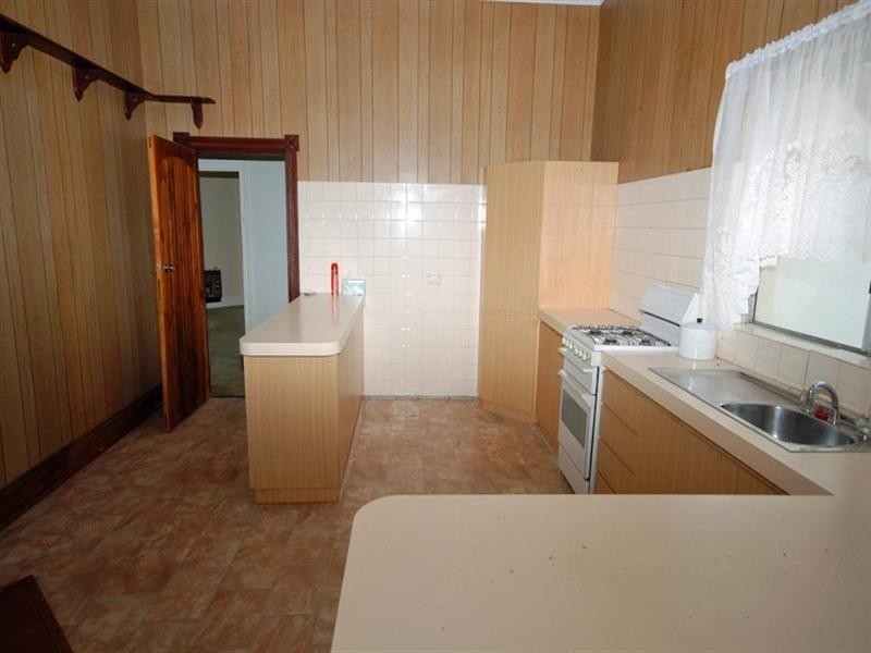 13 Tudor Street, Wagin WA 6315