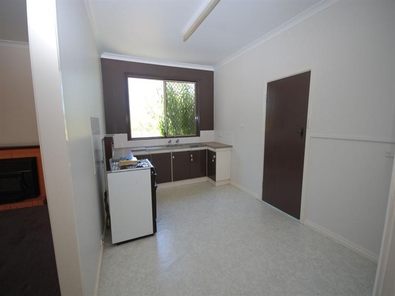 64 Bannister Street, Narrogin WA 6312