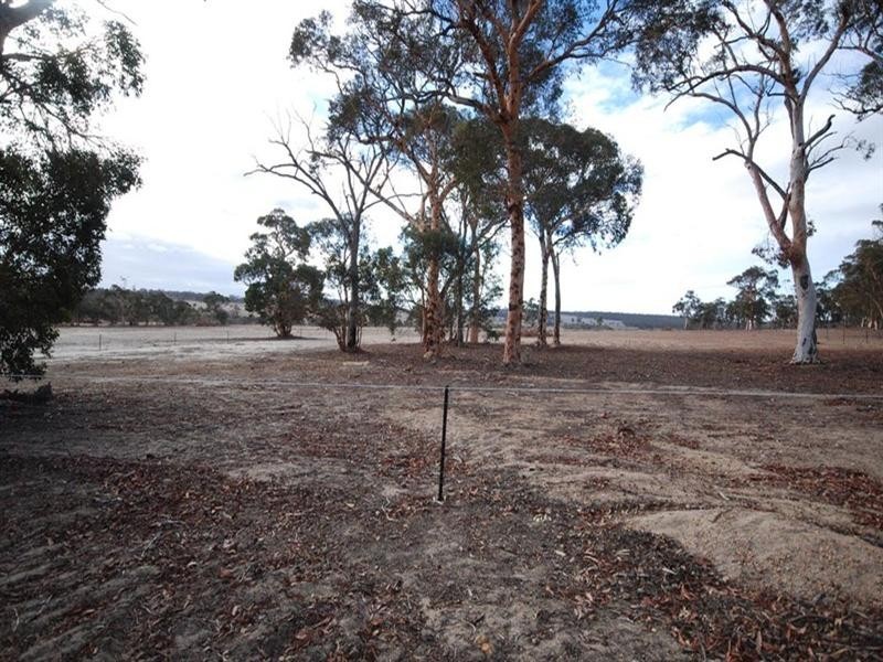 Lot 15624 Yornanning Road, Cuballing WA 6311