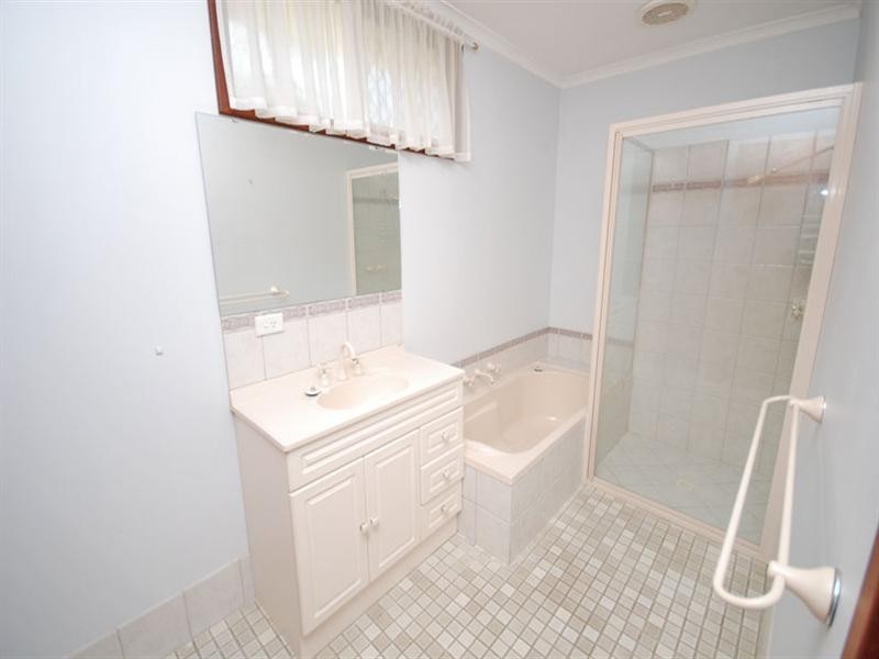 28 Hansard Street, Narrogin WA 6312