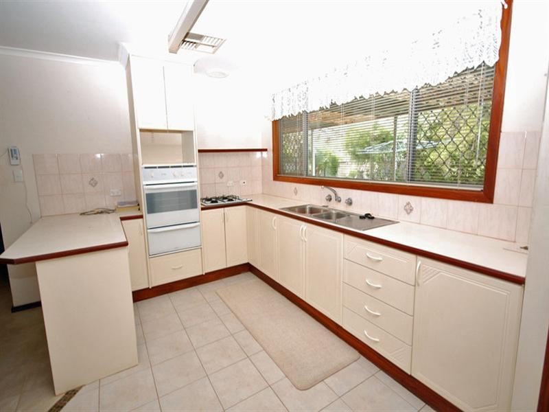 28 Hansard Street, Narrogin WA 6312