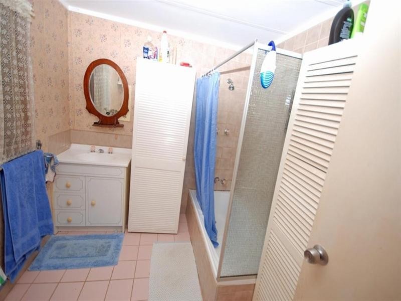 36 and 48 Howard Street, Popanyinning WA 6309