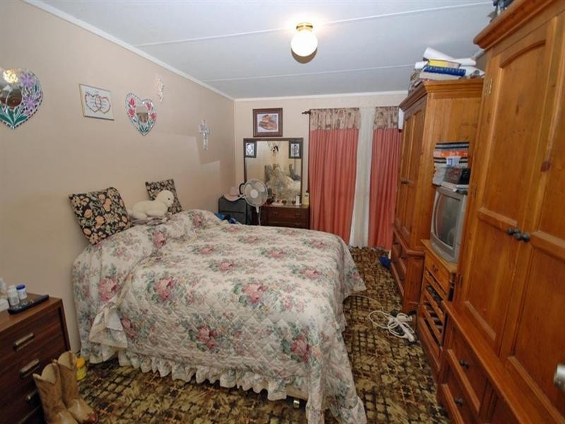 36 and 48 Howard Street, Popanyinning WA 6309
