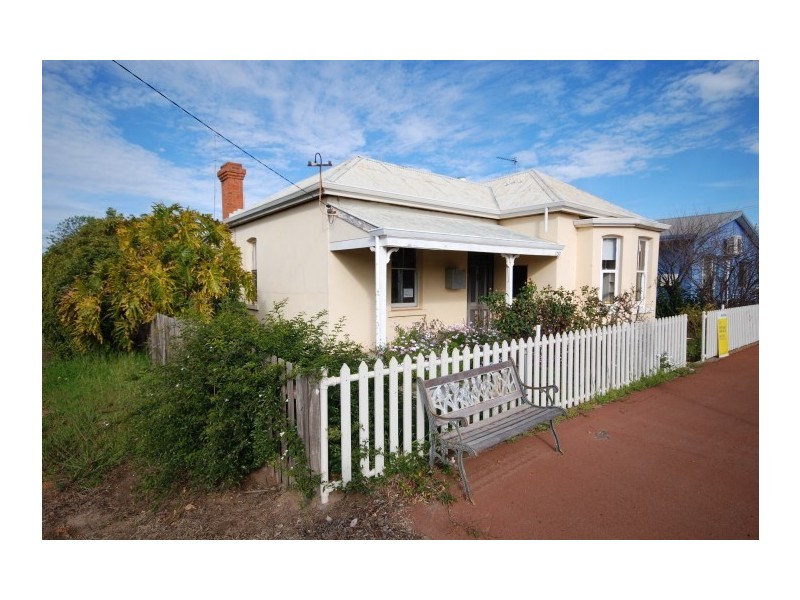 137 Federal Street, Narrogin WA 6312