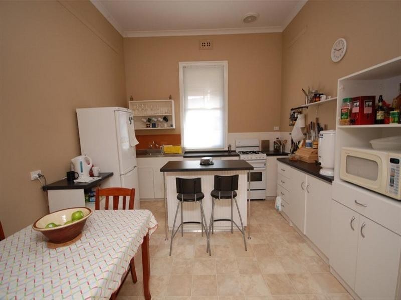 27 Clayton Road, Narrogin WA 6312