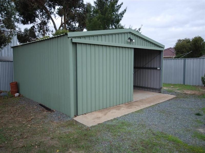 27 Clayton Road, Narrogin WA 6312