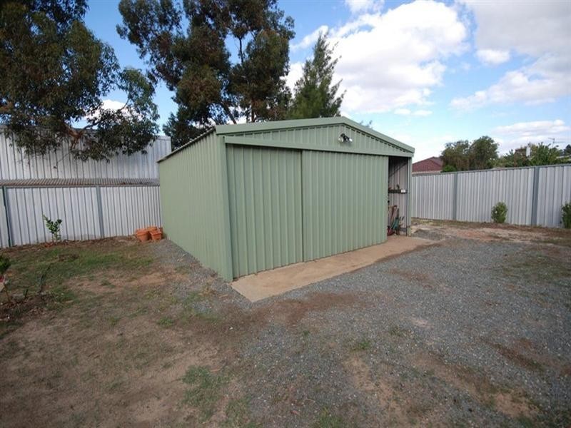 27 Clayton Road, Narrogin WA 6312