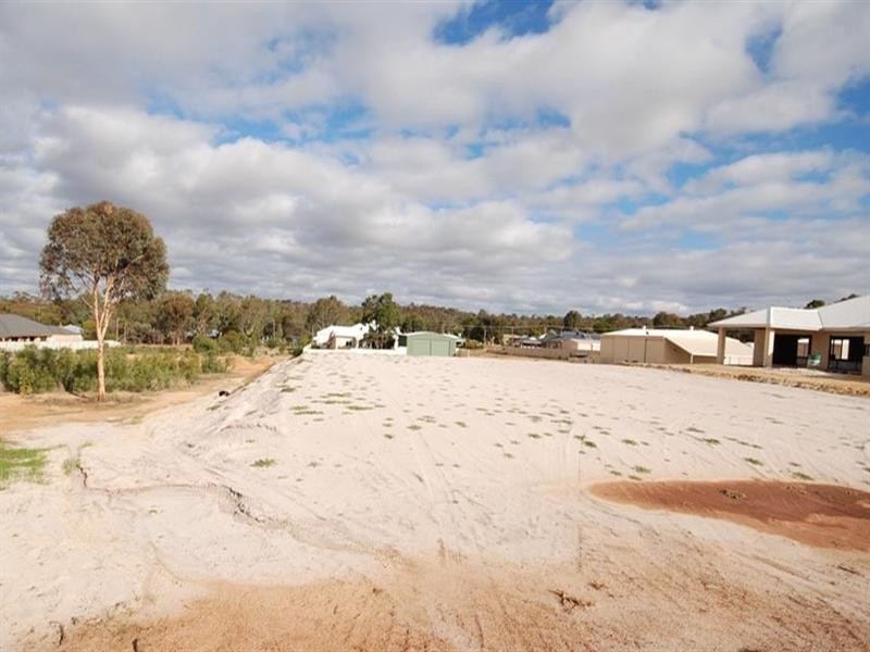 97 Forrest Street, Narrogin WA 6312