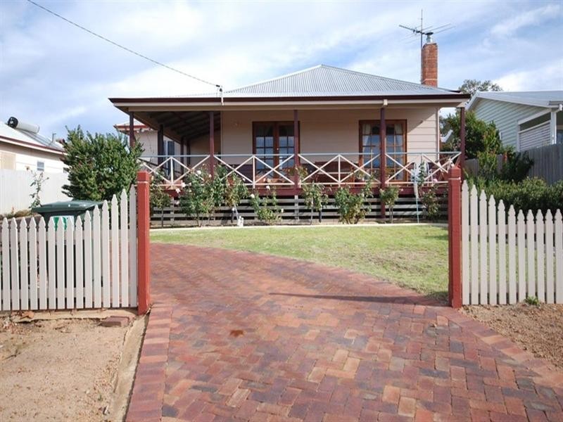22 Floreat Street, Narrogin WA 6312