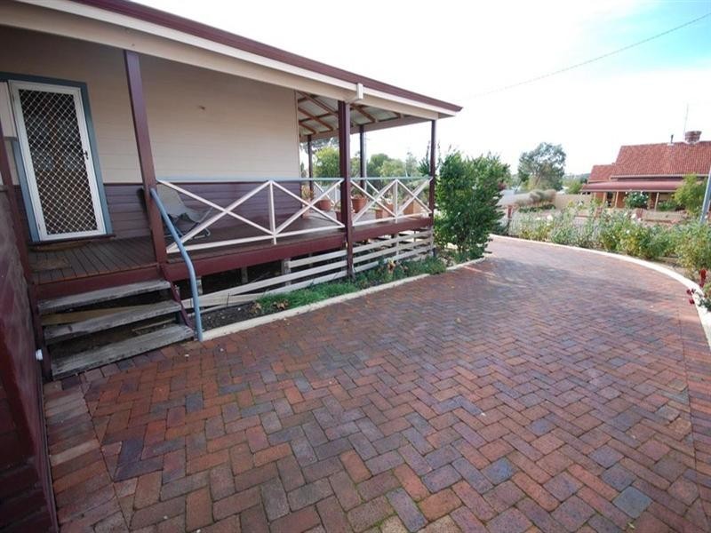 22 Floreat Street, Narrogin WA 6312