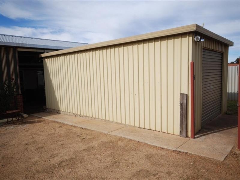 22 Floreat Street, Narrogin WA 6312