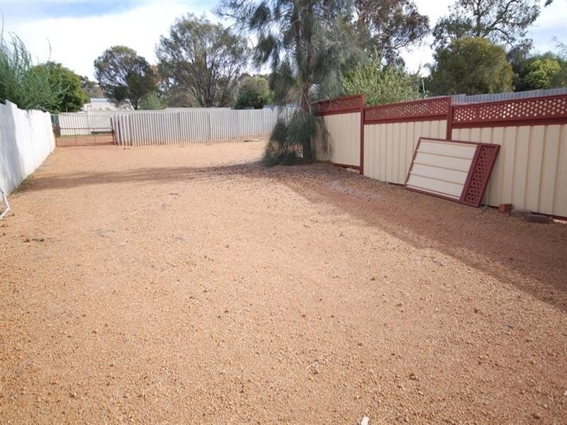 22 Floreat Street, Narrogin WA 6312