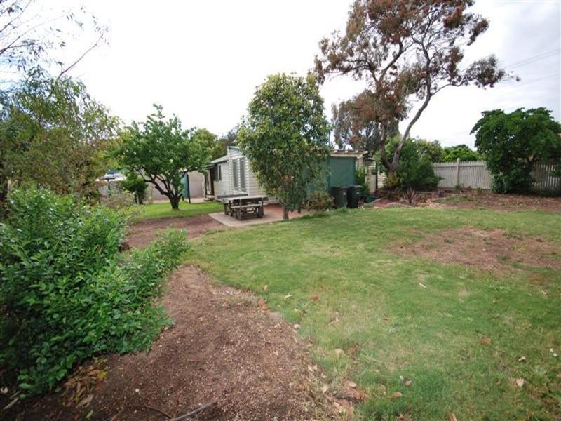 28 Furnival Street, Narrogin WA 6312