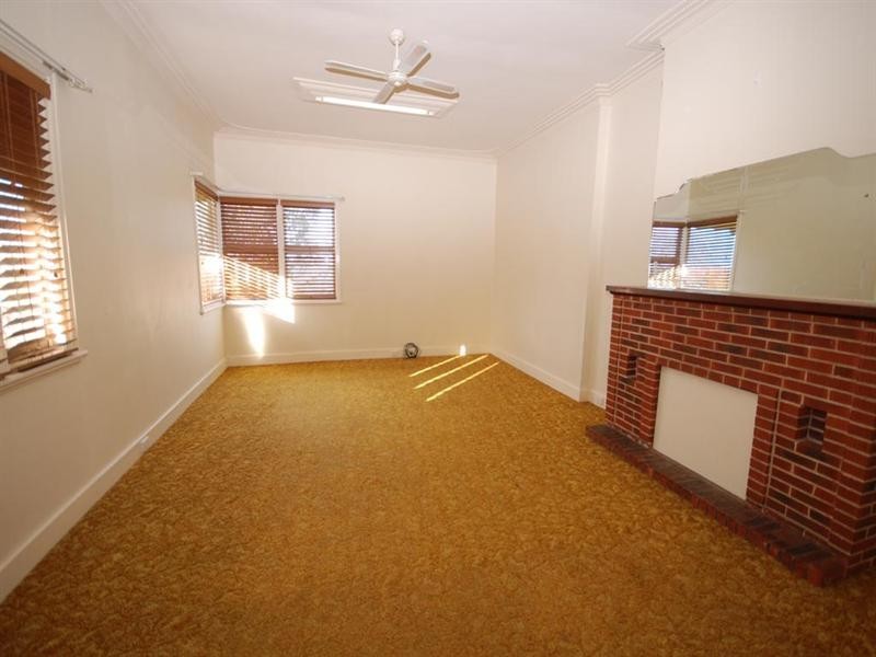 65 Williams Road, Narrogin WA 6312