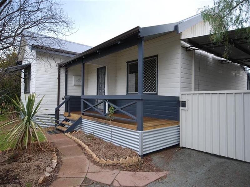 76 Bannister Street, Narrogin WA 6312