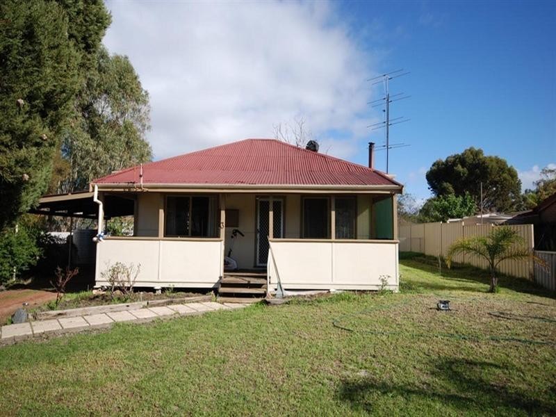 3 Rosselloty Street, Williams WA 6391