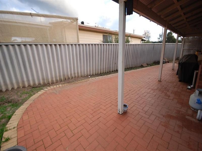 31 Dellar Street, Narrogin WA 6312