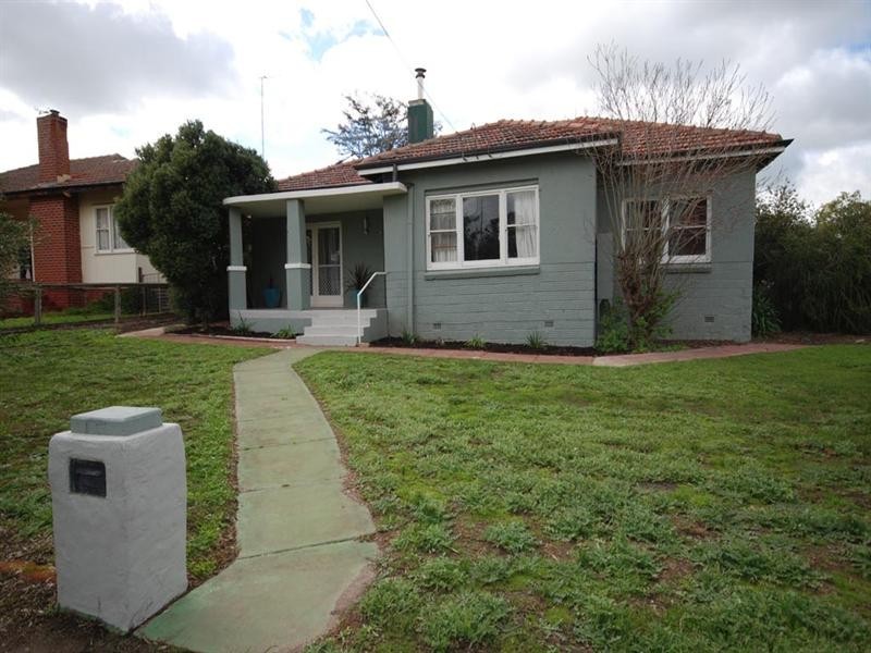 15 Hale Street, Narrogin WA 6312