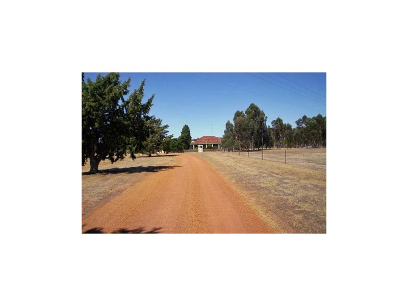 15491 Great Southern Highway, Popanyinning WA 6309