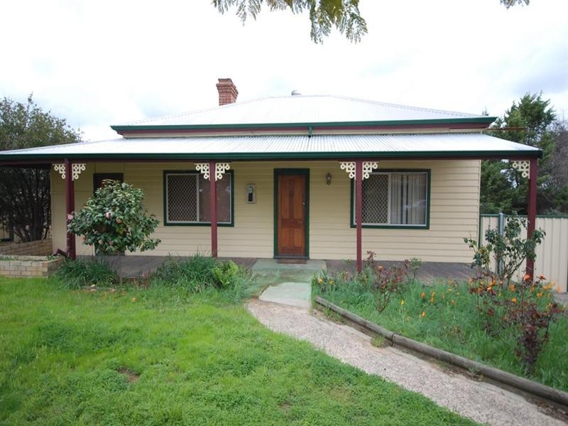 44 Williams Road, Narrogin WA 6312