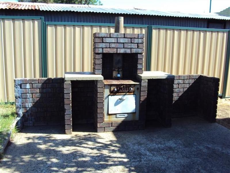 19 Moore Street, Narrogin WA 6312