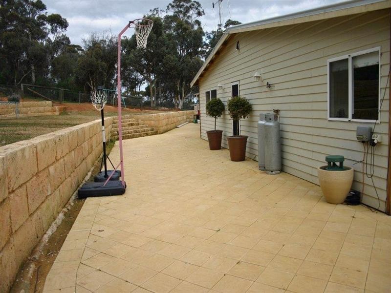 93 Herald Street, Narrogin WA 6312