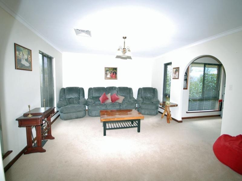 4 Hough Street, Narrogin WA 6312