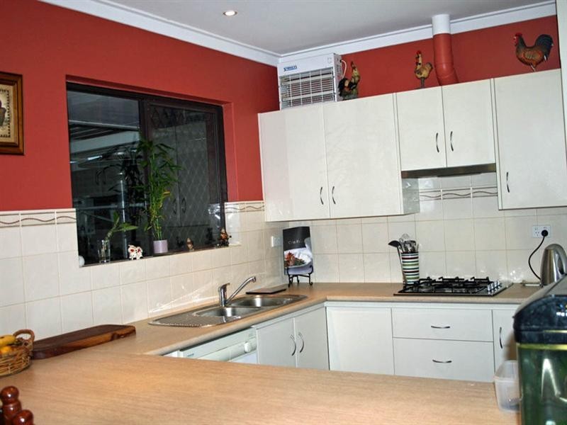 4 Hough Street, Narrogin WA 6312