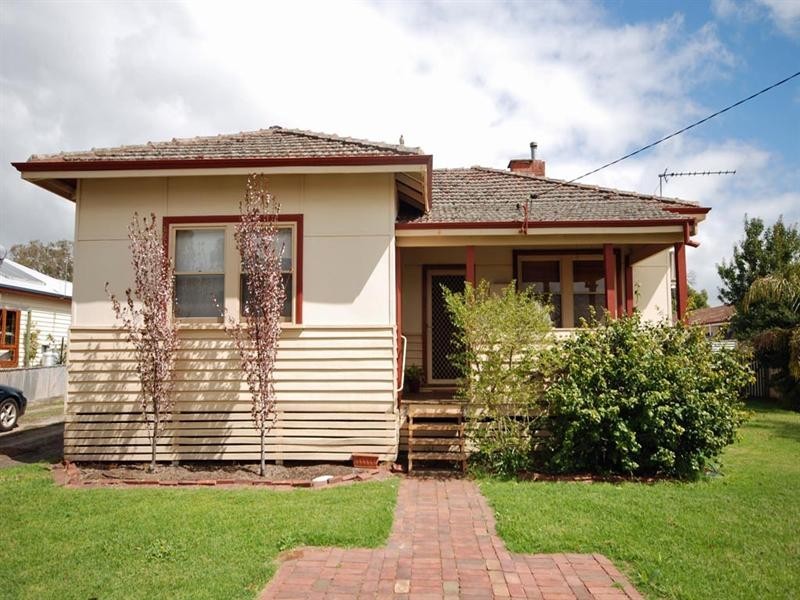 14 Daglish Street, Narrogin WA 6312