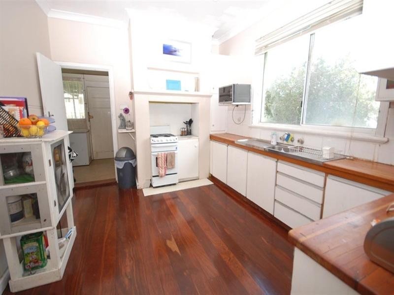 15 Hale Street, Narrogin WA 6312