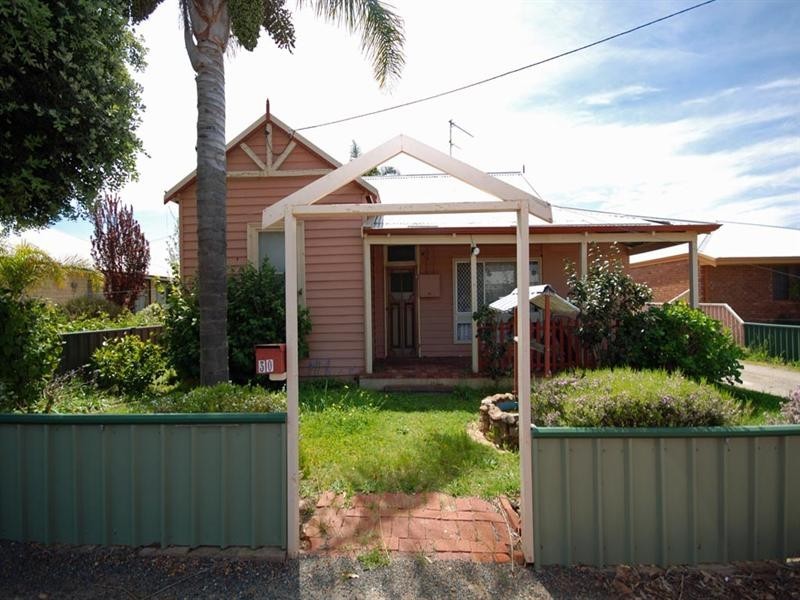 30 Falcon Street, Narrogin WA 6312
