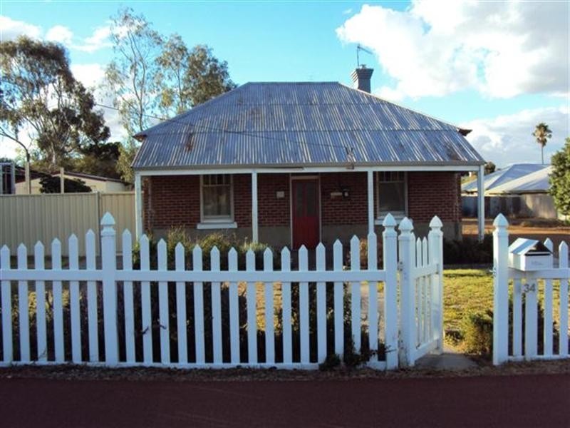 34 Forrest Street, Narrogin WA 6312