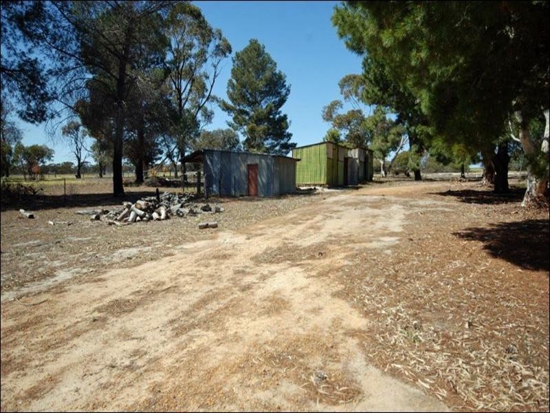 2617 Kulin-Dudinin Road, Dudinin WA 6363