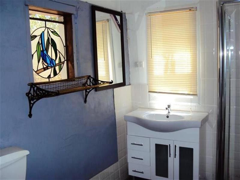 12 Watts Street, Wandering WA 6308