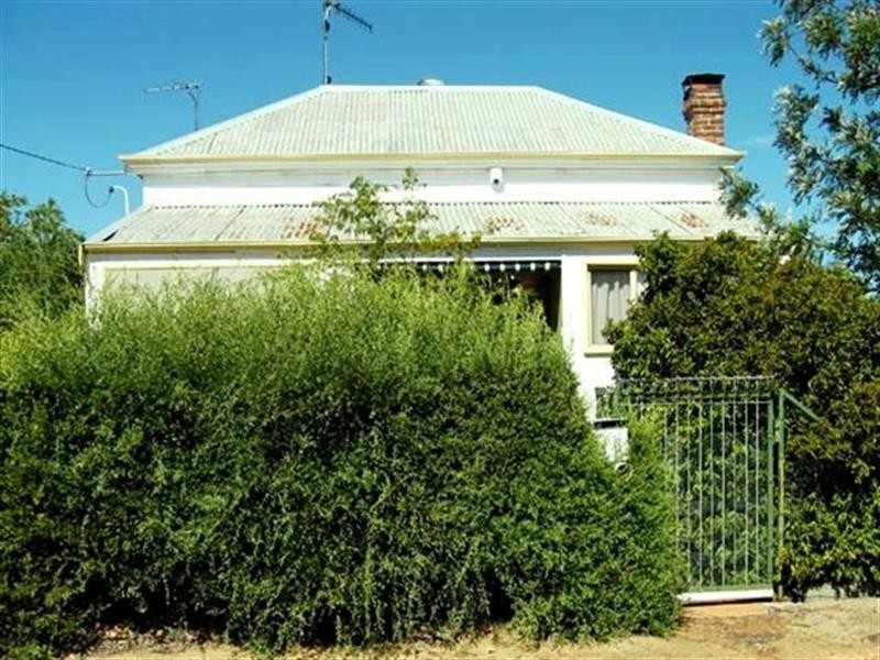 11 Stratford Street, Pingelly WA 6308