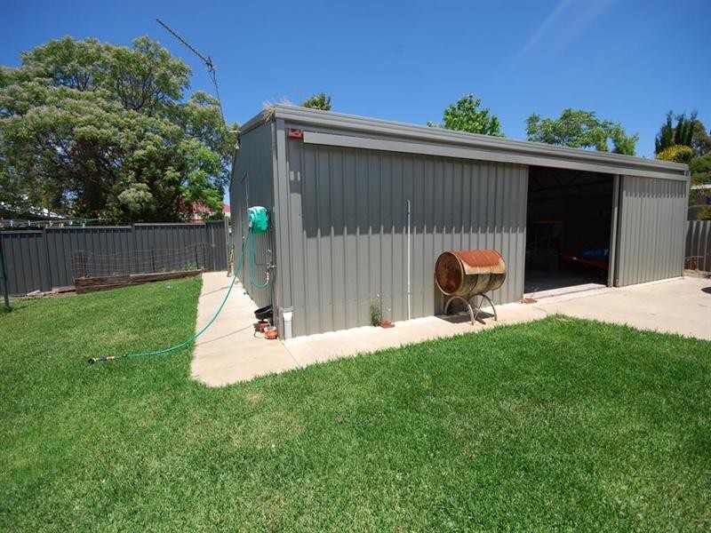 43 Ensign Street, Narrogin WA 6312
